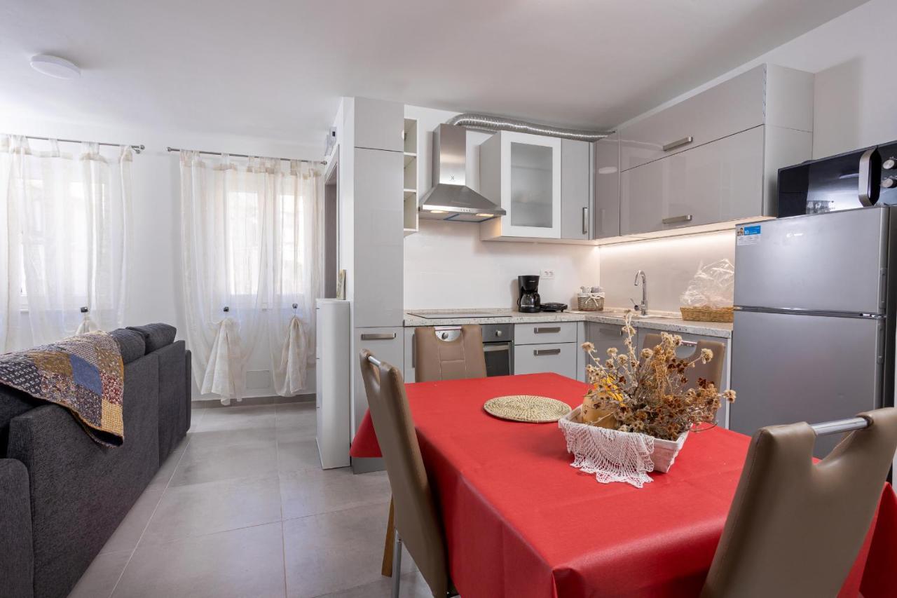 Residence Marina Spalato Esterno foto